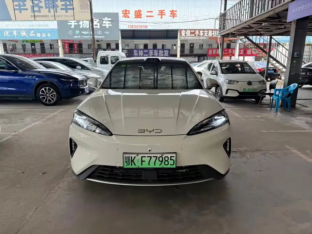 BYD Seal 07 DM-i — фото 1