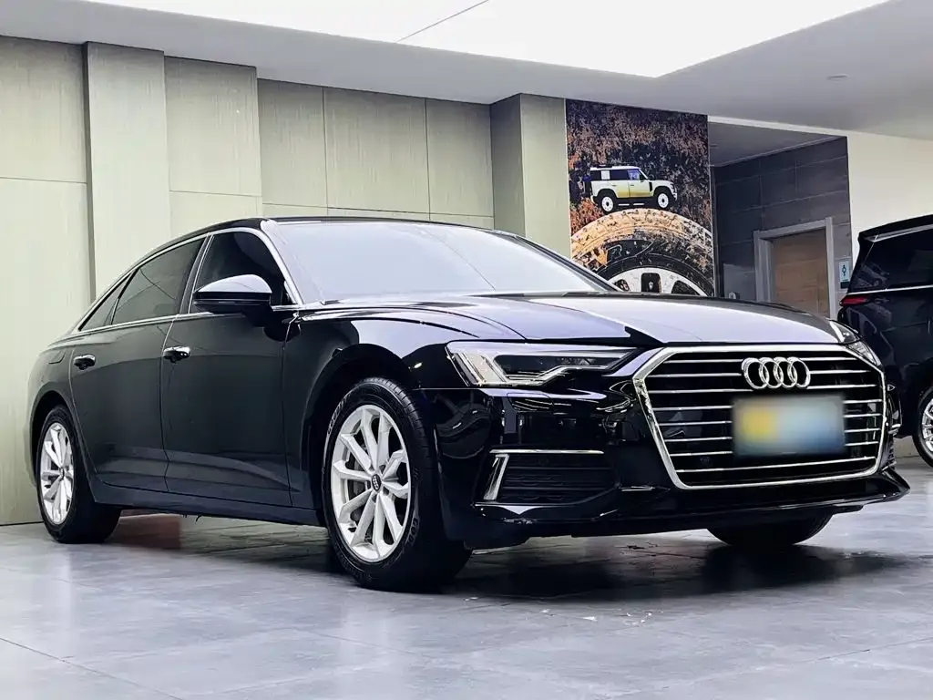 Audi A6L — фото 7