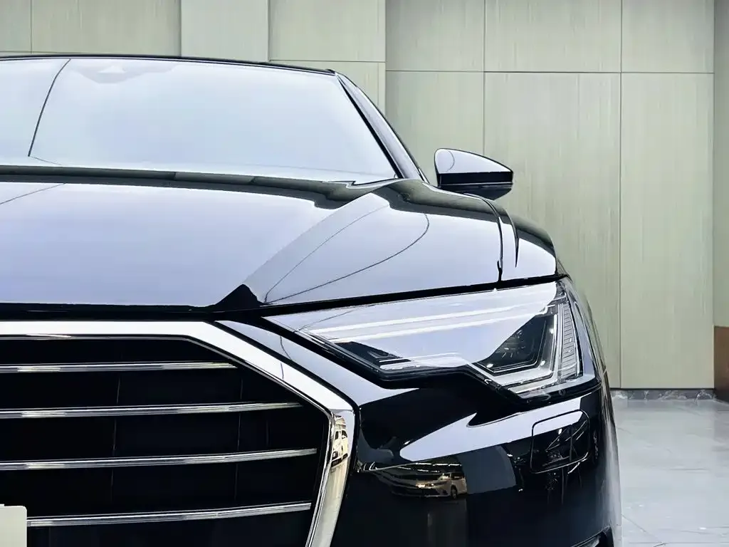 Audi A6L — фото 5