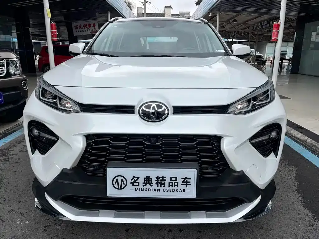 Toyota Wildlander — фото 3