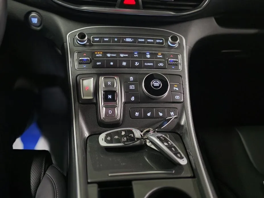 Hyundai Santafe — фото 7
