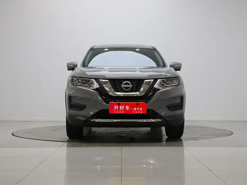 Nissan X-Trail — фото 10