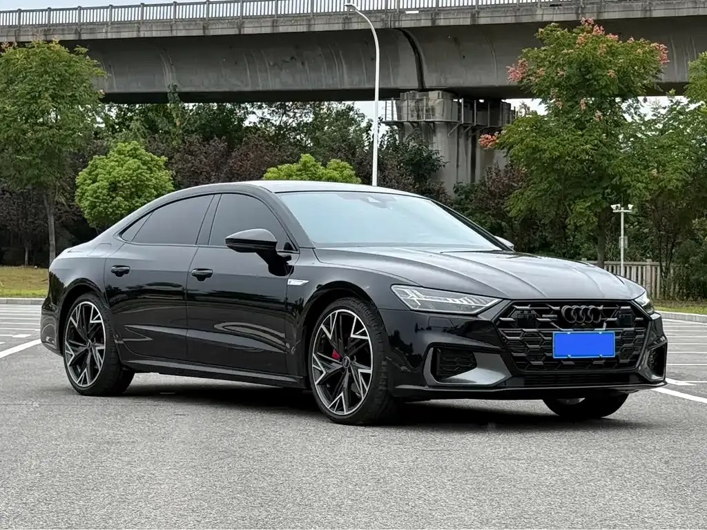 Audi A7L — фото 3