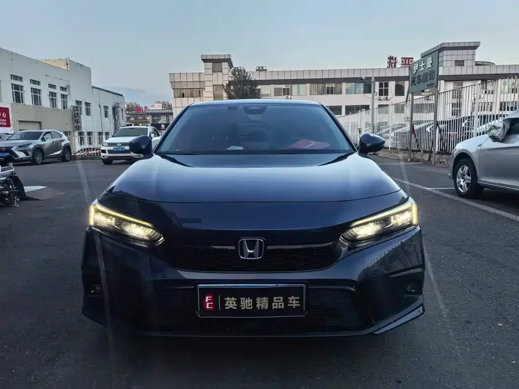 Honda Civic — фото 2