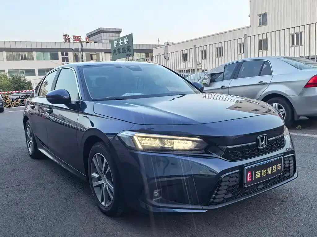 Honda Civic — фото 10