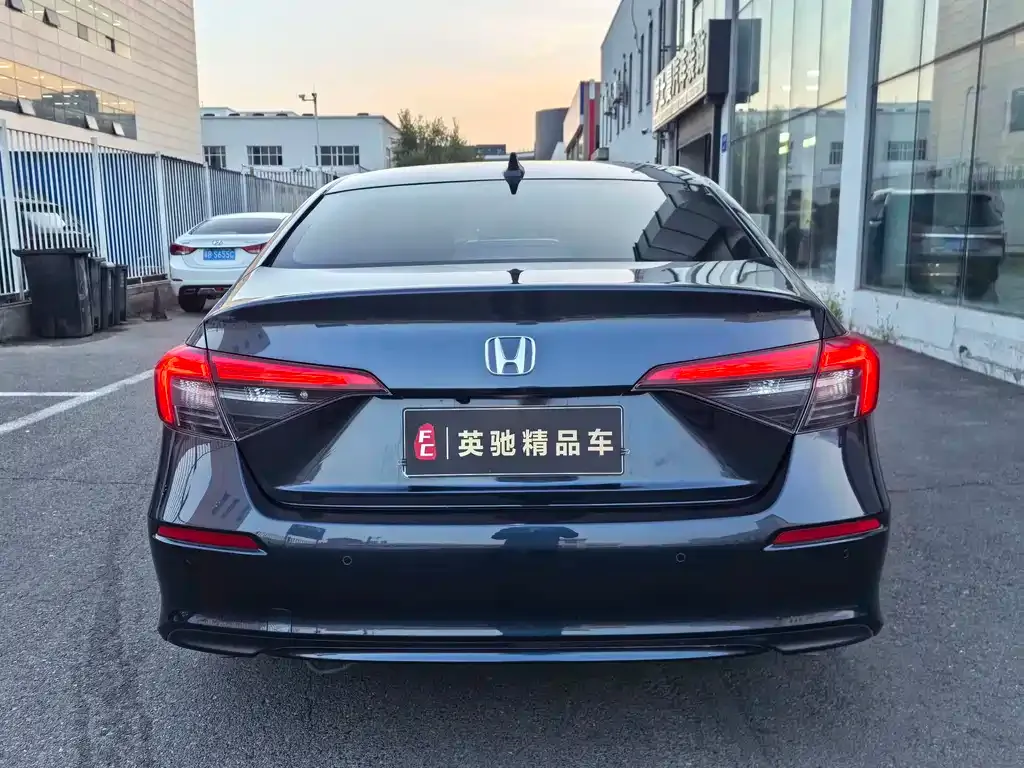 Honda Civic — фото 6
