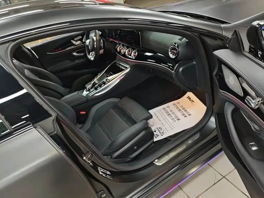 Mercedes-Benz AMG GT — фото 9