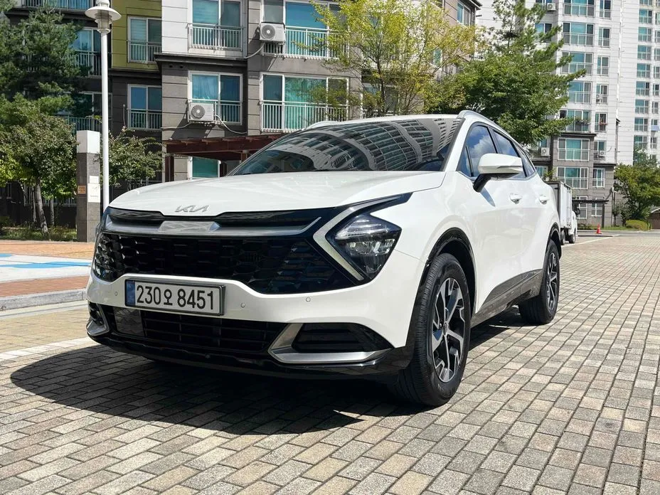 Kia Sportage — фото 1