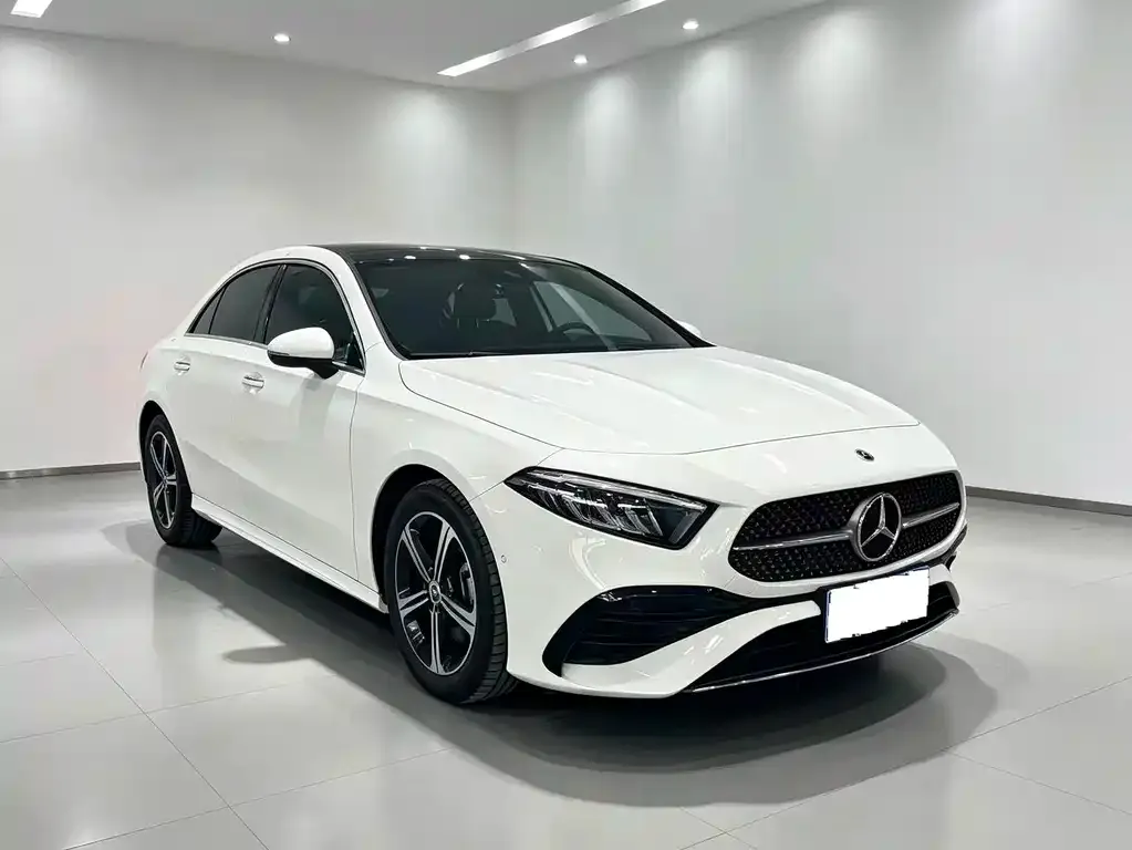Mercedes-Benz A-Class — фото 7