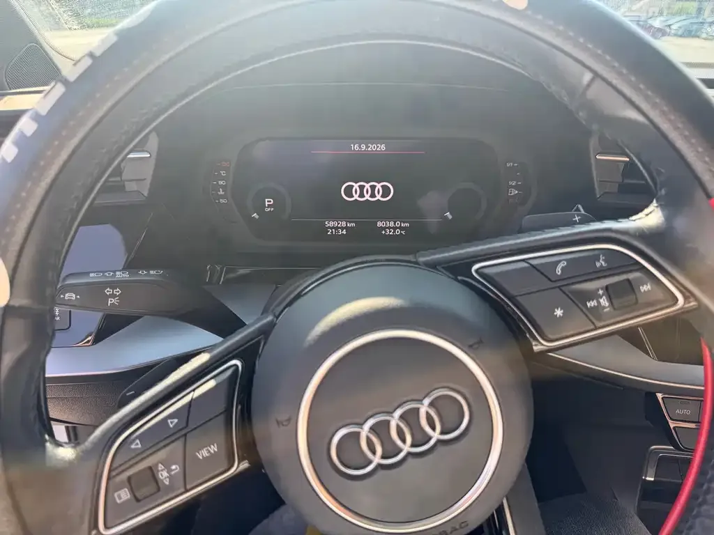 Audi A3 — фото 3