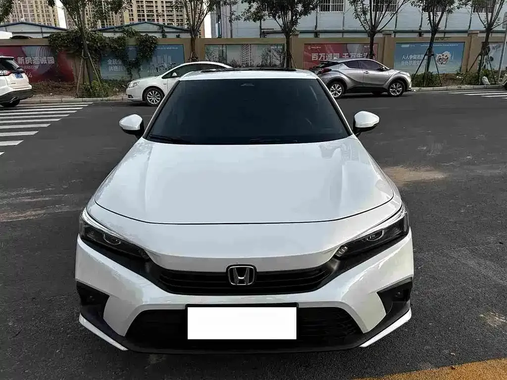 Honda Civic — фото 1