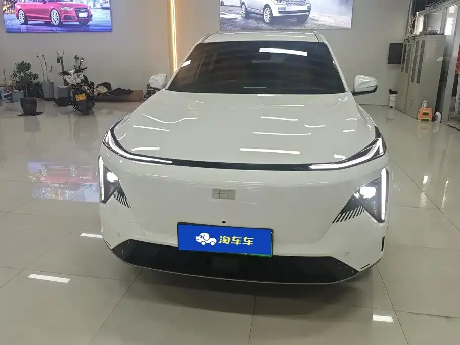 Geely Galaxy L7 — фото 10