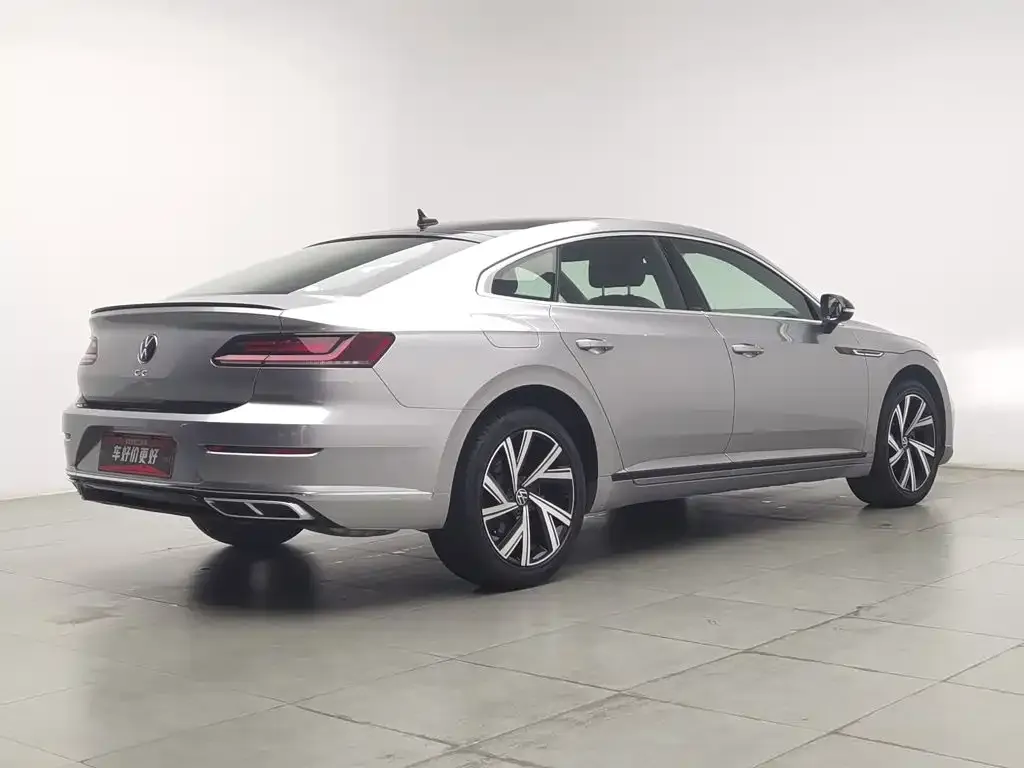 Volkswagen CC — фото 10
