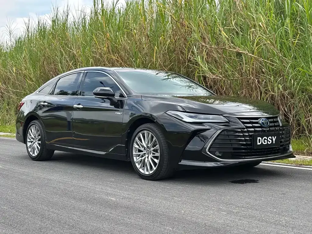 Toyota Avalon — фото 9