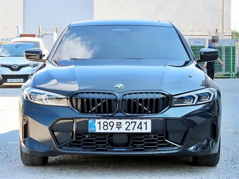 BMW 3-Series — фото 1