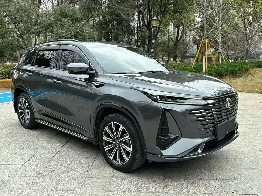 Changan CS75 PLUS — фото 8