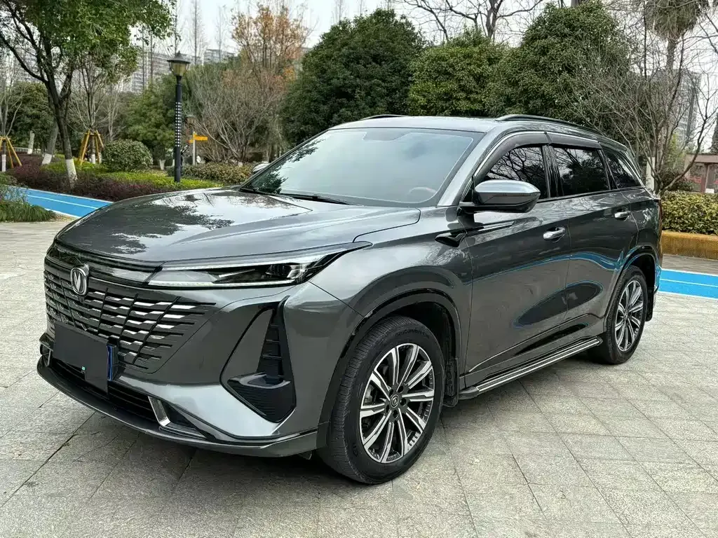 Changan CS75 PLUS — фото 6