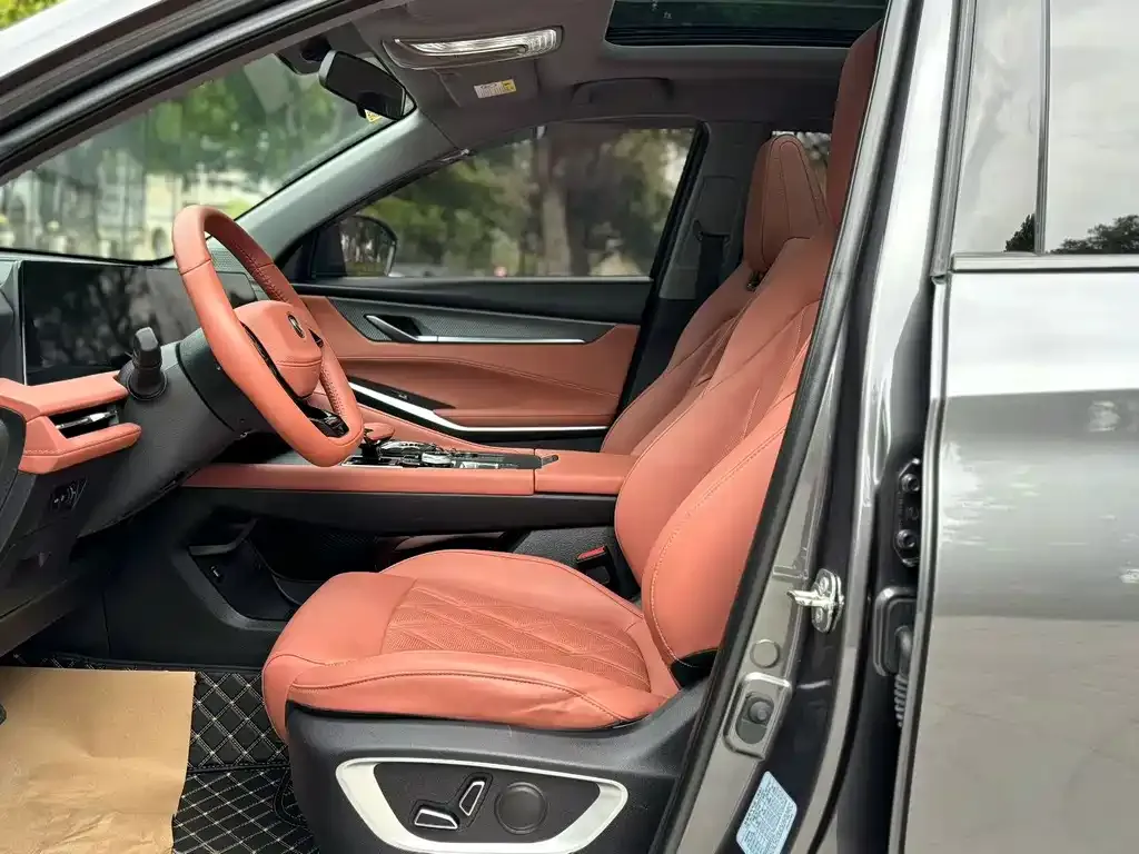 Changan CS75 PLUS — фото 2
