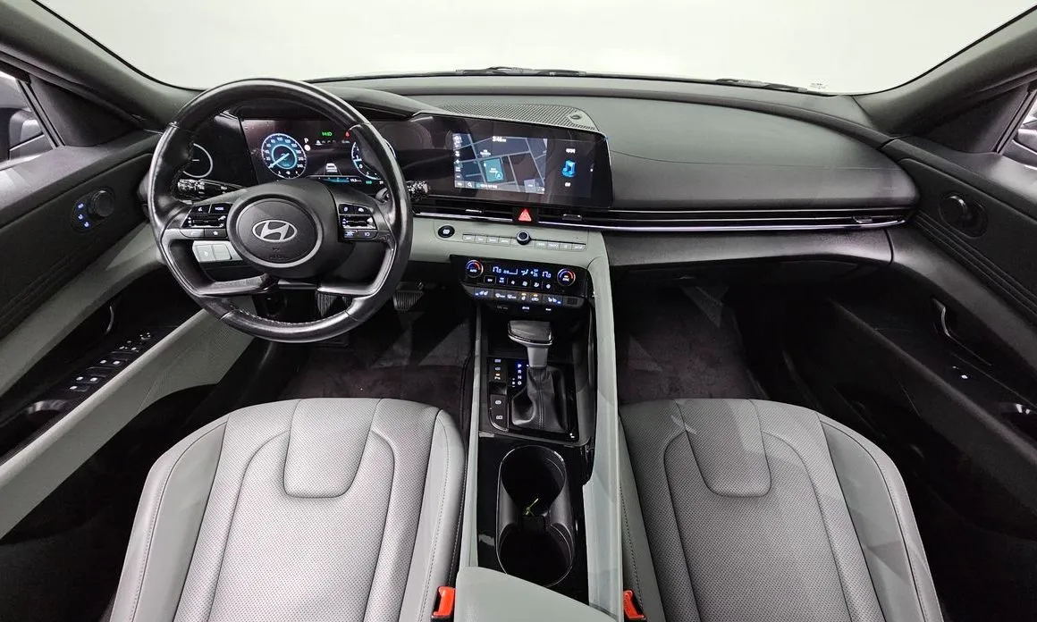 Hyundai AVANTE — фото 7