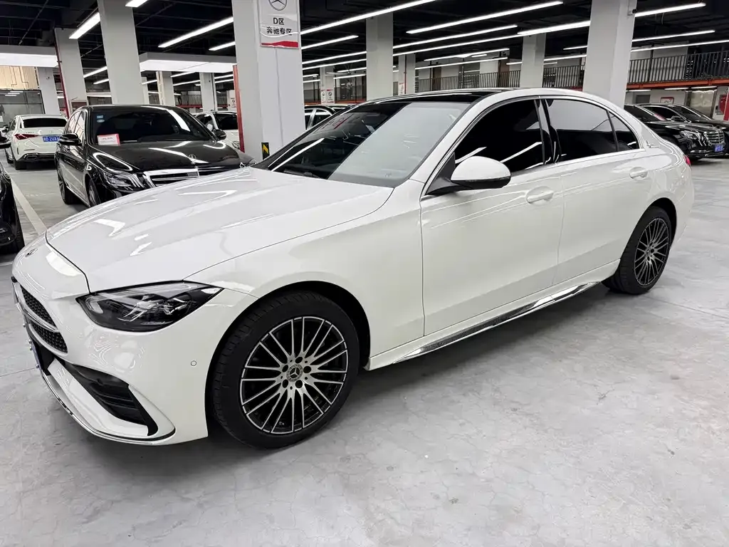 Mercedes-Benz C-Class — фото 10