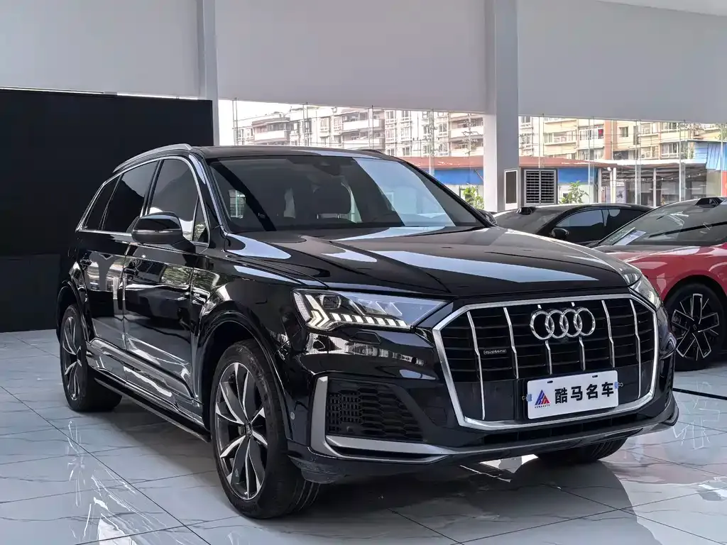 Audi Q7 — фото 5