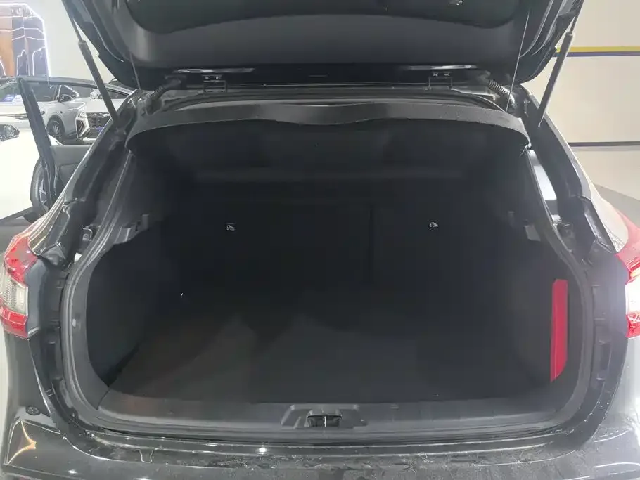 Nissan Qashqai — фото 10