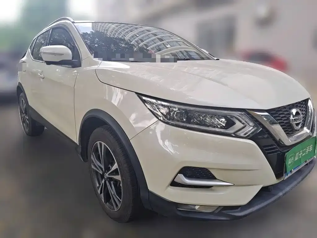 Nissan Qashqai — фото 8