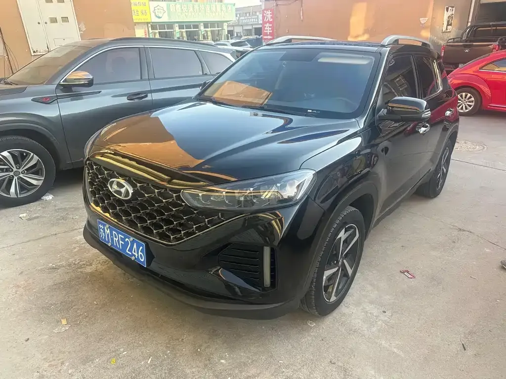 Hyundai ix35 — фото 1