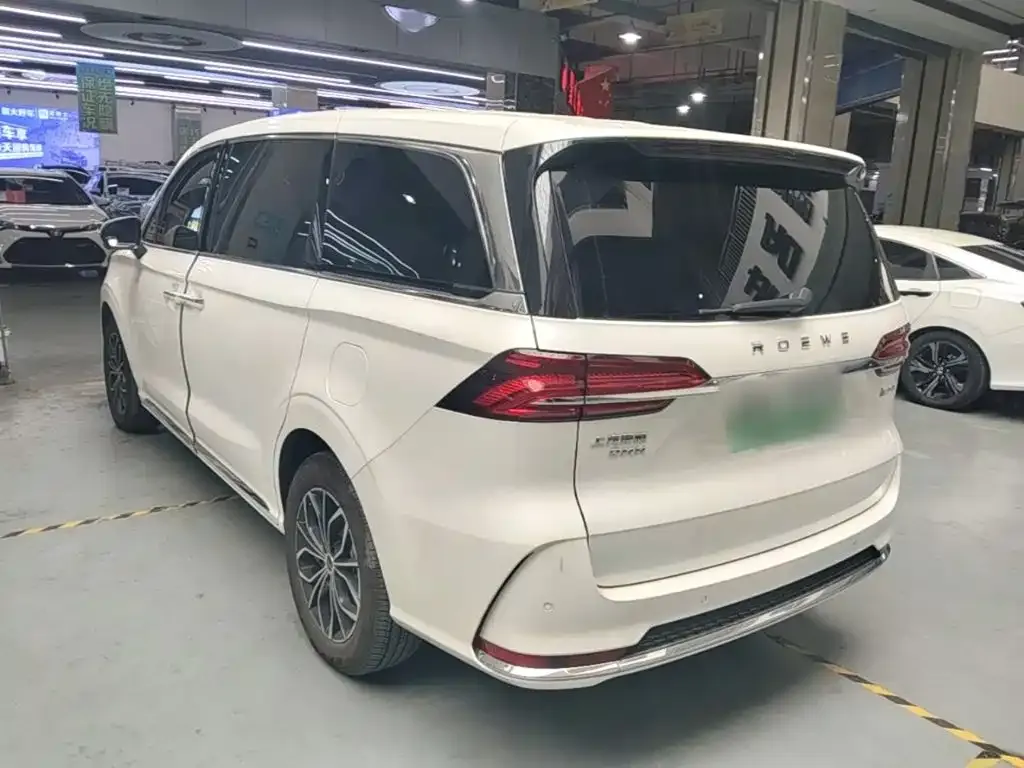 Roewe iMAX8 New Energy — фото 2