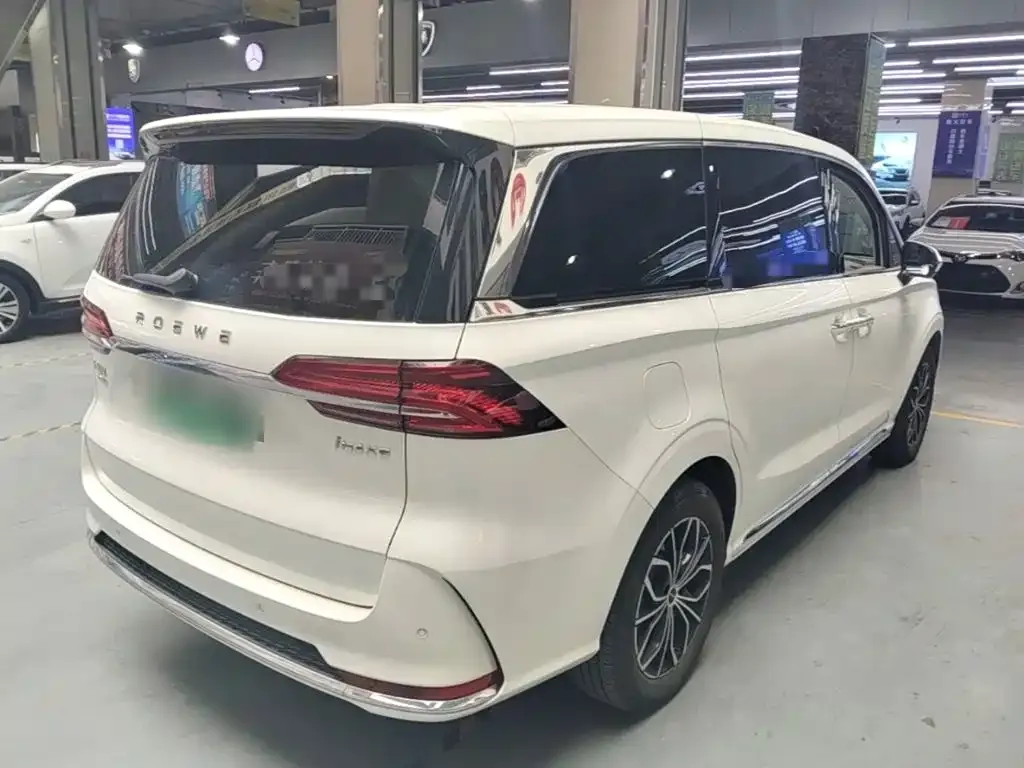 Roewe iMAX8 New Energy — фото 3