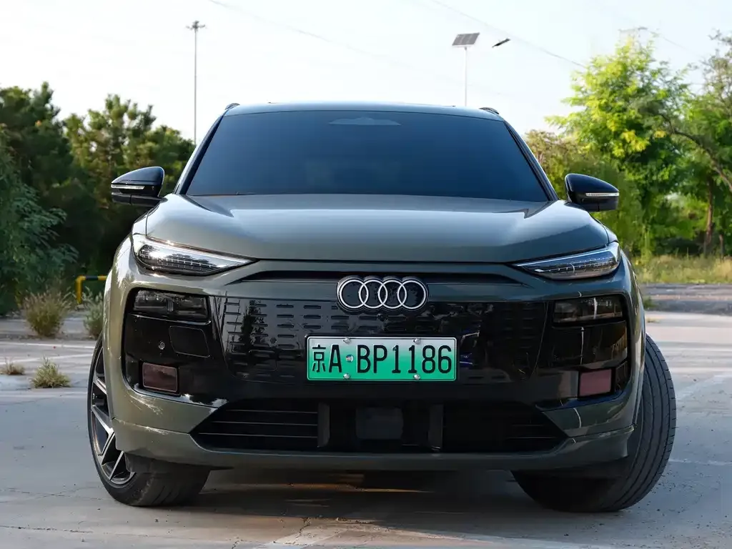 Audi Q6L e-tron — фото 5