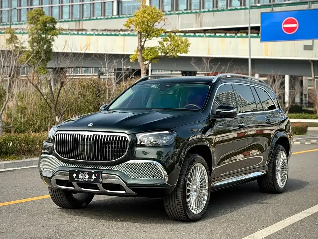 Mercedes-Benz GLS — фото 1