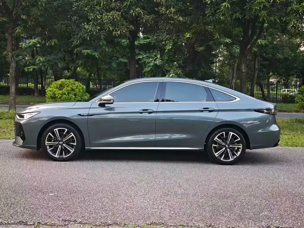 Chery Arrizo 8 PRO — фото 6