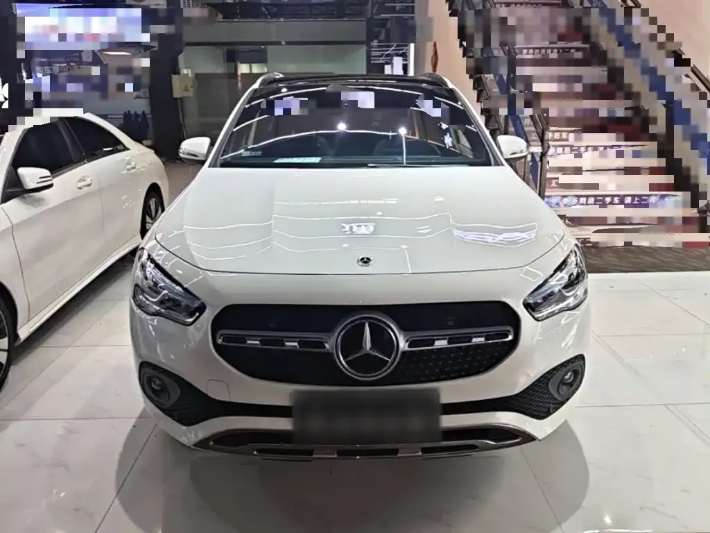 Mercedes-Benz GLA — фото 6