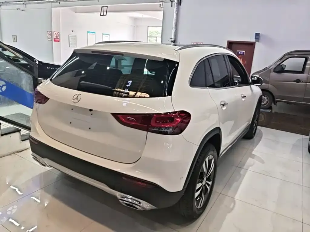 Mercedes-Benz GLA — фото 3