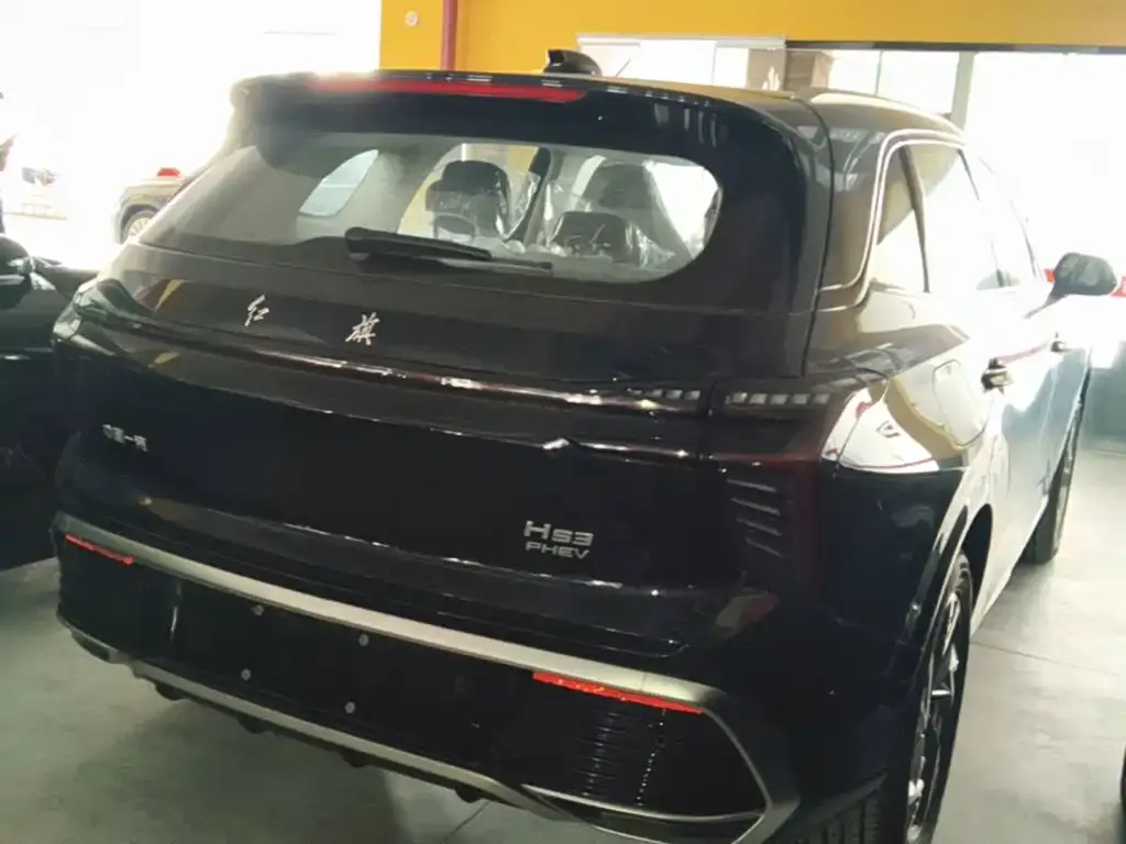 Hongqi HS3 PHEV — фото 2