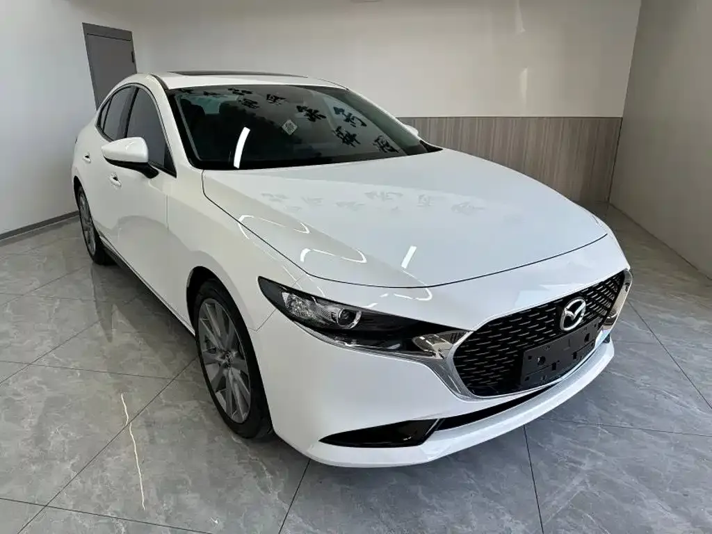 Mazda 3 Axela — фото 4
