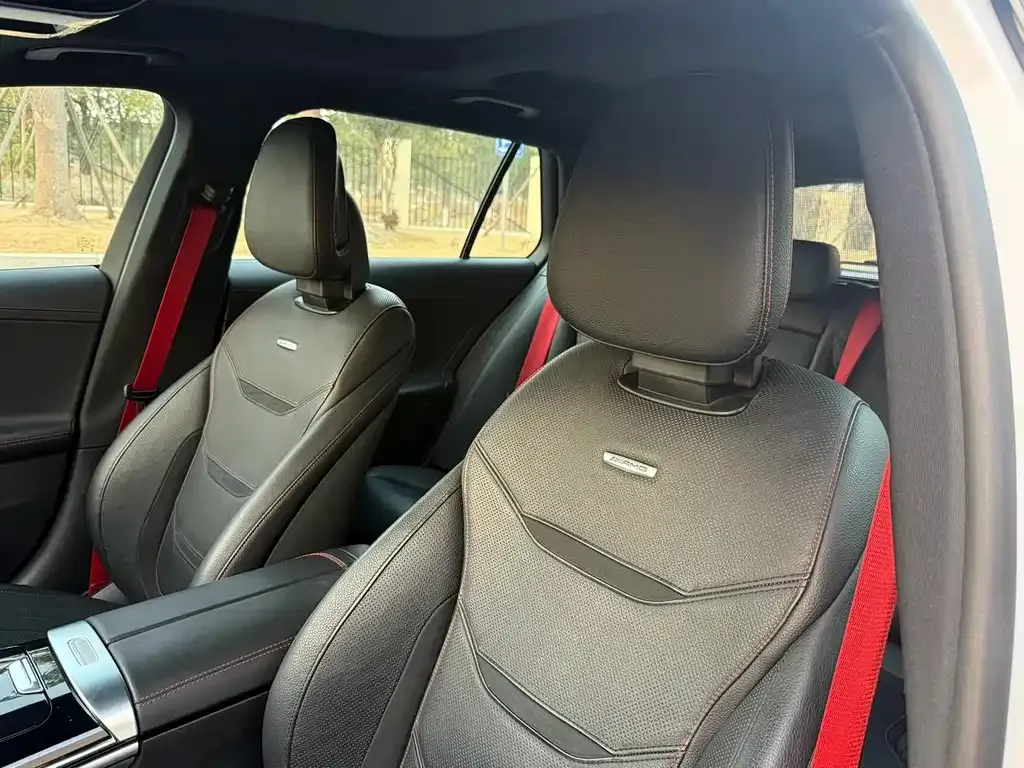 Mercedes-Benz C-Class AMG — фото 3