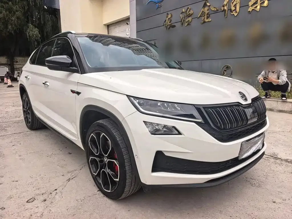Skoda Kodiaq GT — фото 3