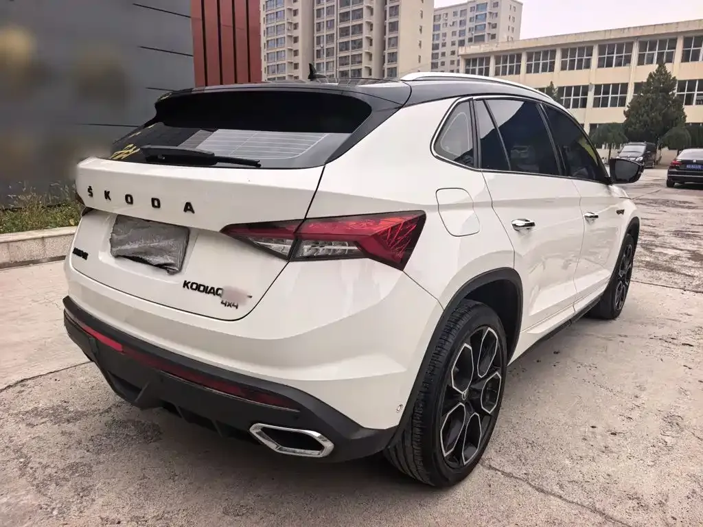 Skoda Kodiaq GT — фото 2