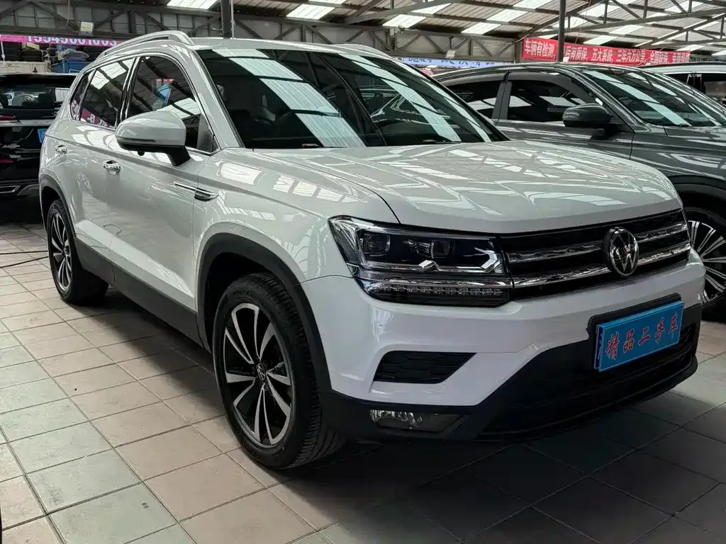 Volkswagen Tharu — фото 3