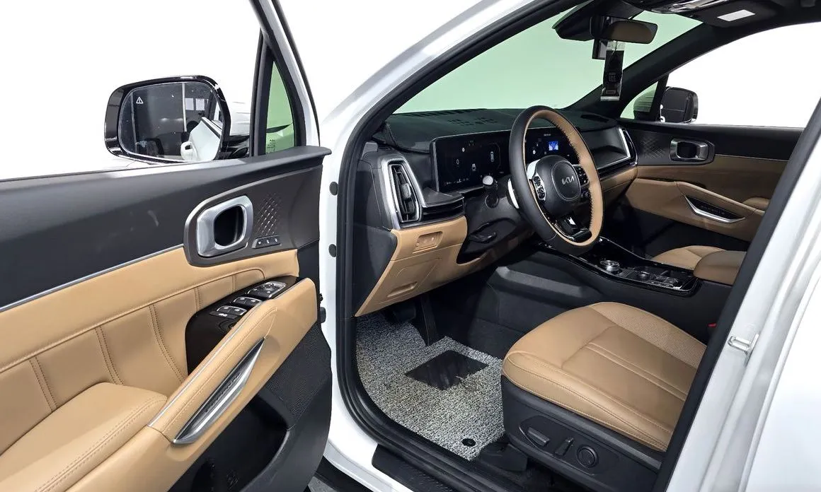 Kia Sorento — фото 10