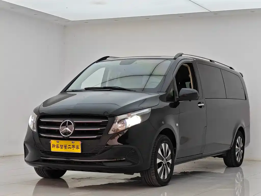 Mercedes-Benz Vito — фото 1