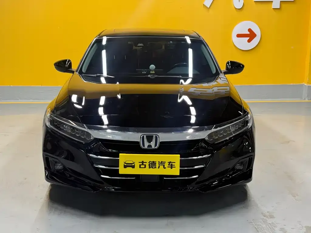 Honda Accord — фото 4