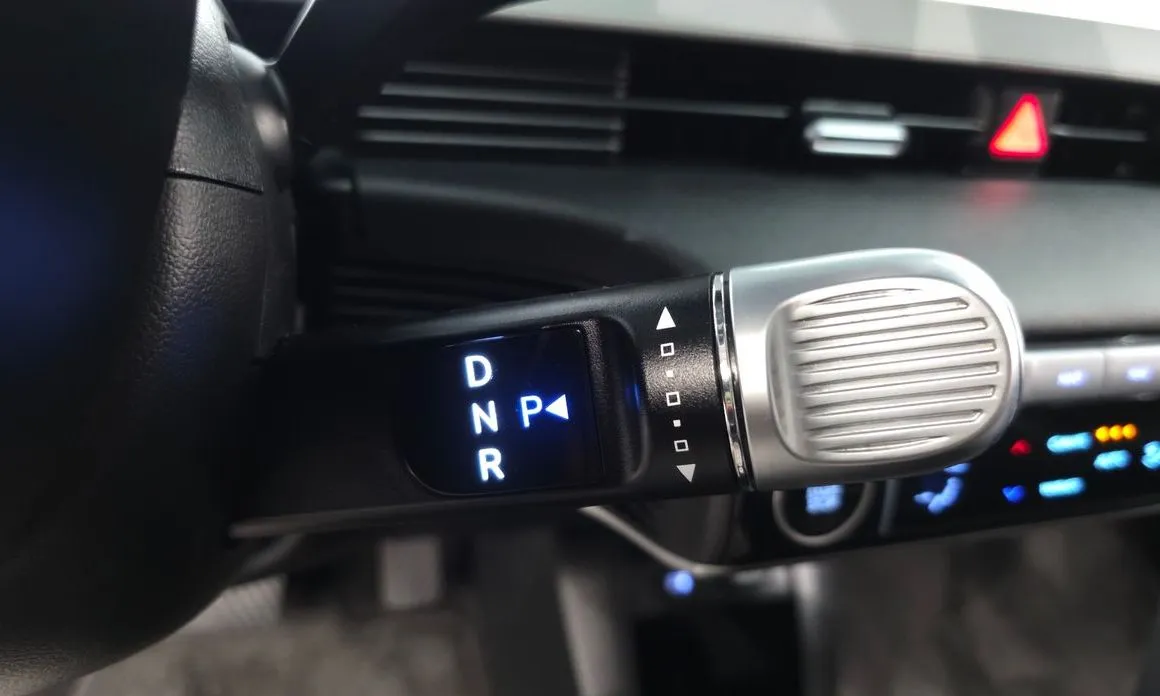 Hyundai Ioniq5 — фото 5