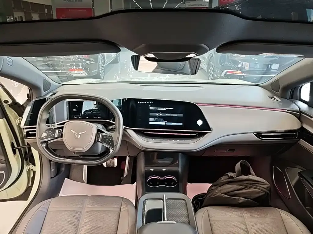 Hongqi EH7 — фото 3