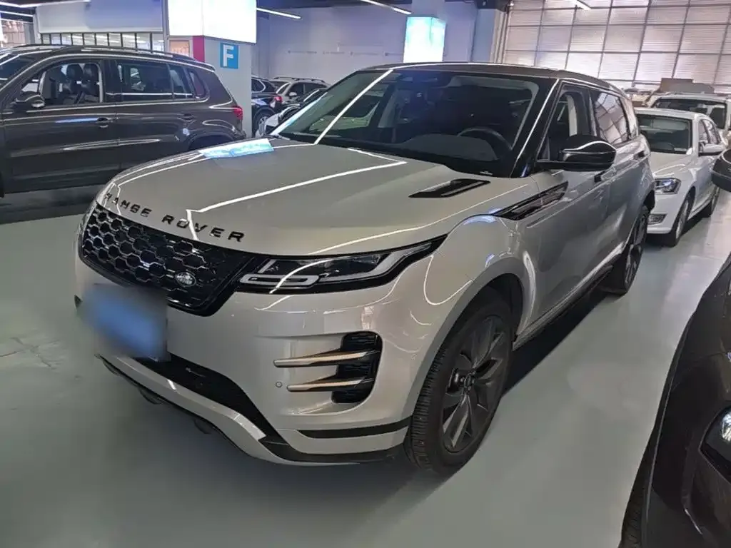 Land Rover Evoque — фото 1
