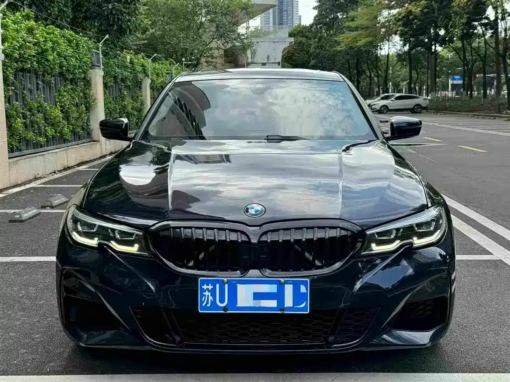 BMW 3 Series — фото 1