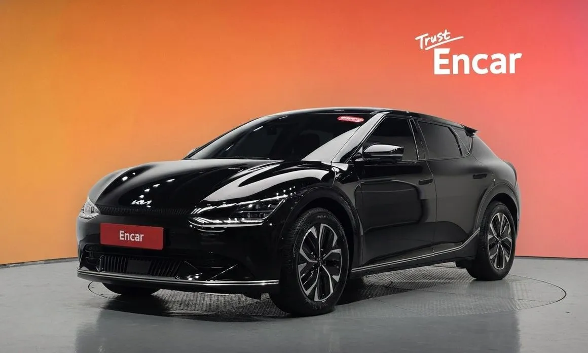 Kia EV6 — фото 1