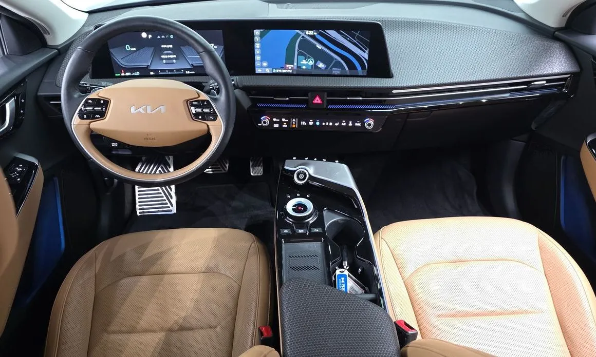 Kia EV6 — фото 9
